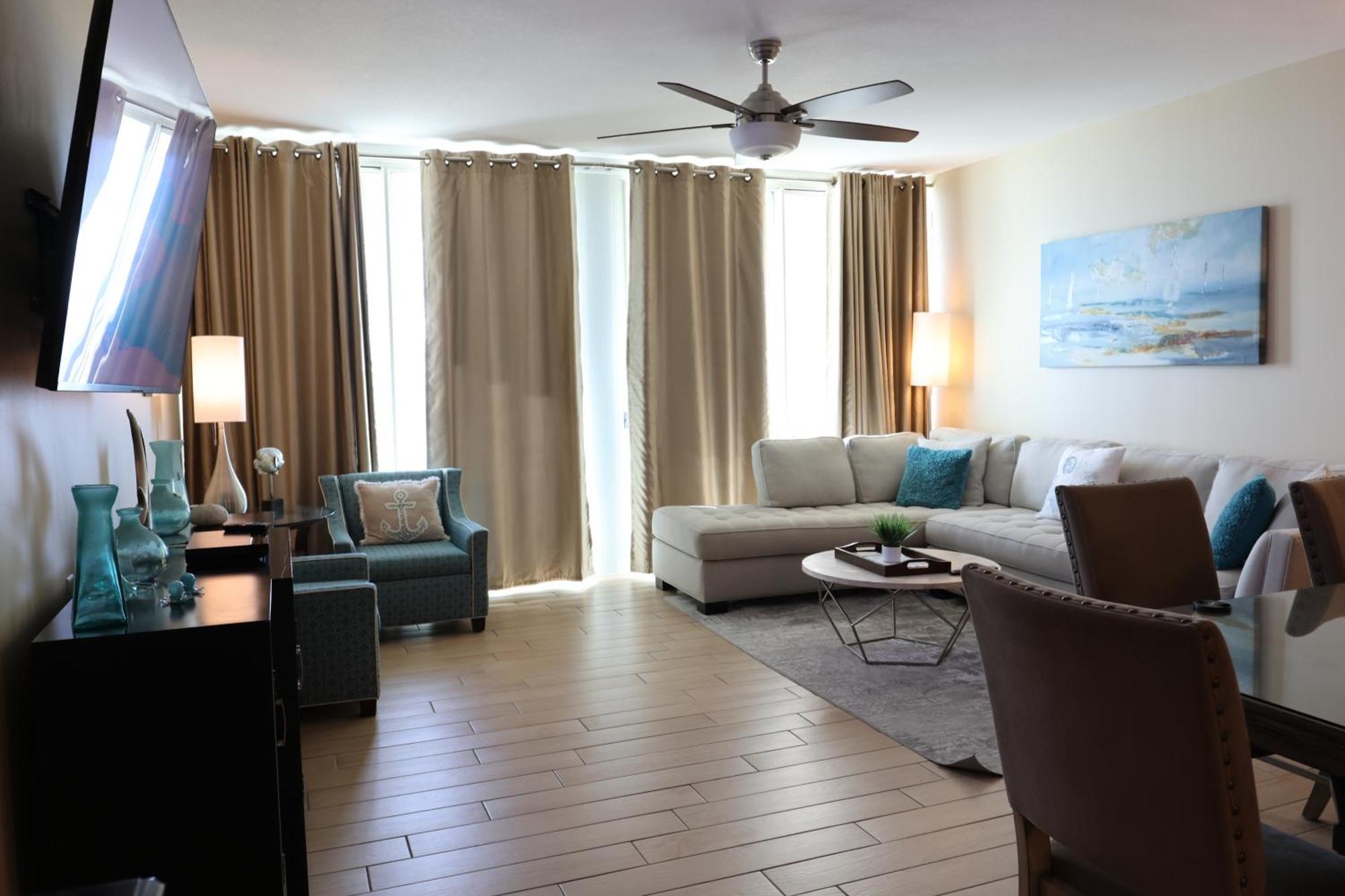 Aqua 1504 Beachfront Condo With Free Beach Chairs Panama City Beach Eksteriør billede