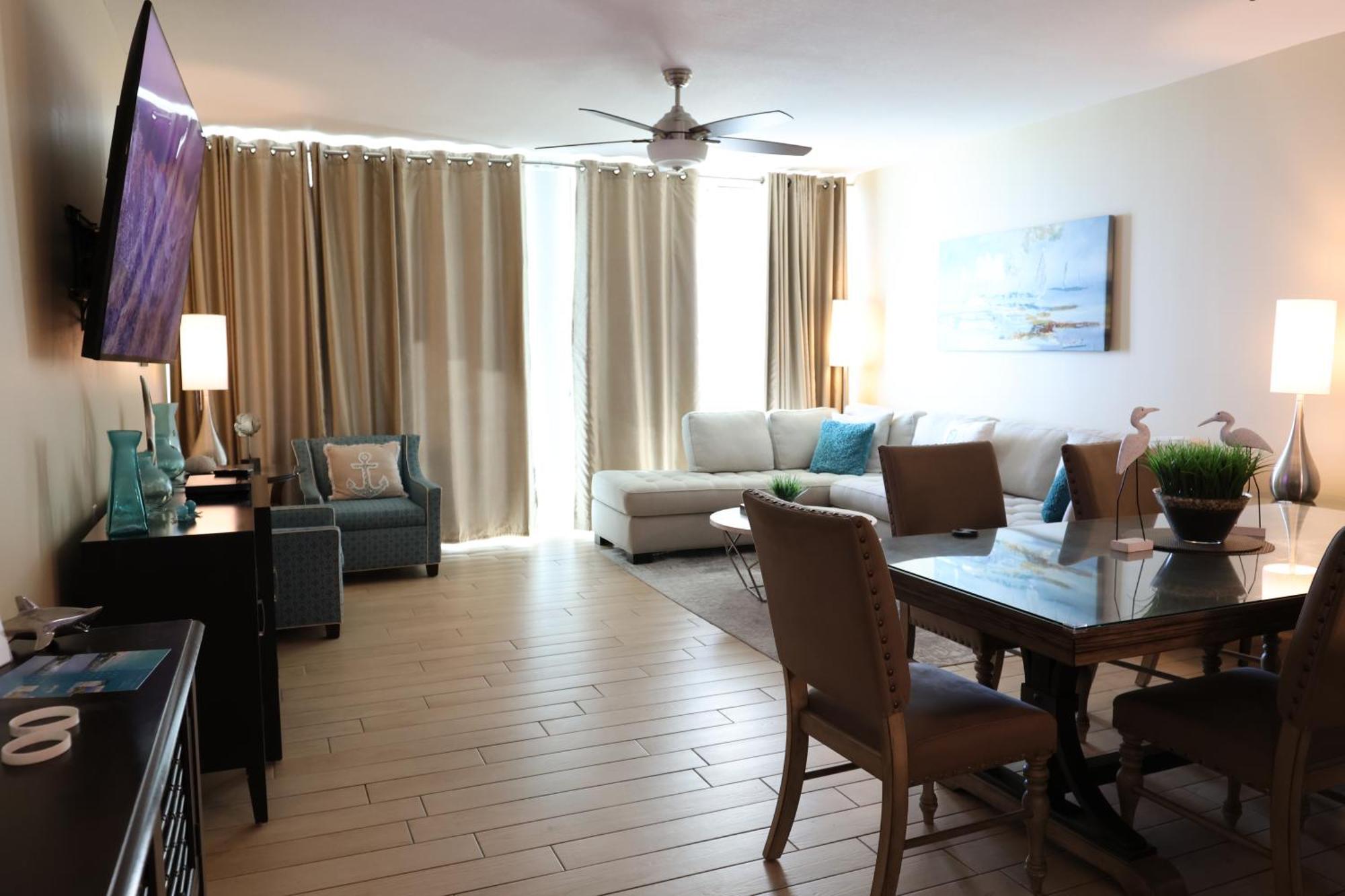 Aqua 1504 Beachfront Condo With Free Beach Chairs Panama City Beach Eksteriør billede