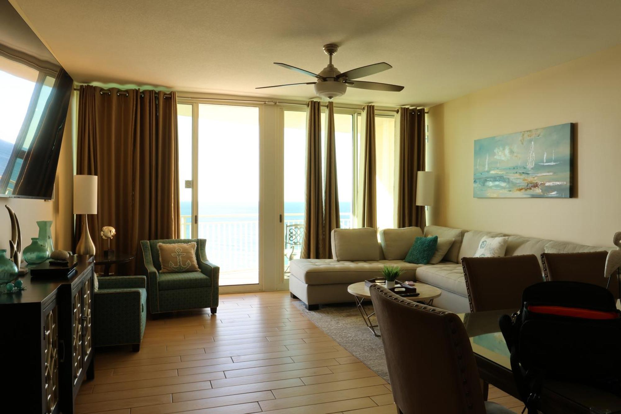 Aqua 1504 Beachfront Condo With Free Beach Chairs Panama City Beach Eksteriør billede